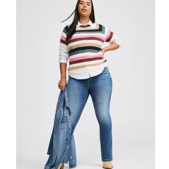 Torrid Softest Sweater Short Sleeve Raglan Pullover, 2 - Picture 3 of 10